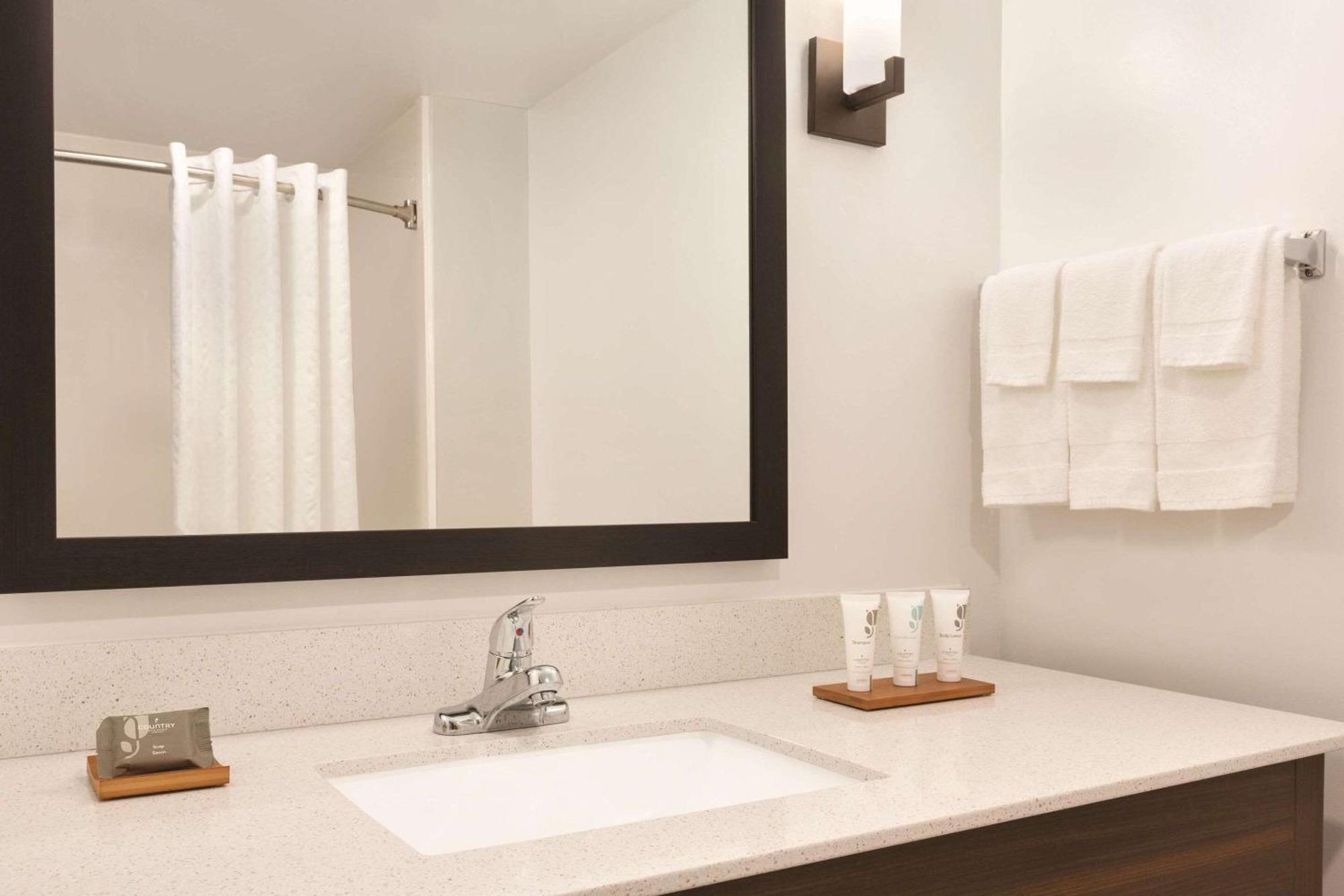 Country Inn & Suites By Radisson, Madison Southwest, Wi Fitchburg Екстериор снимка